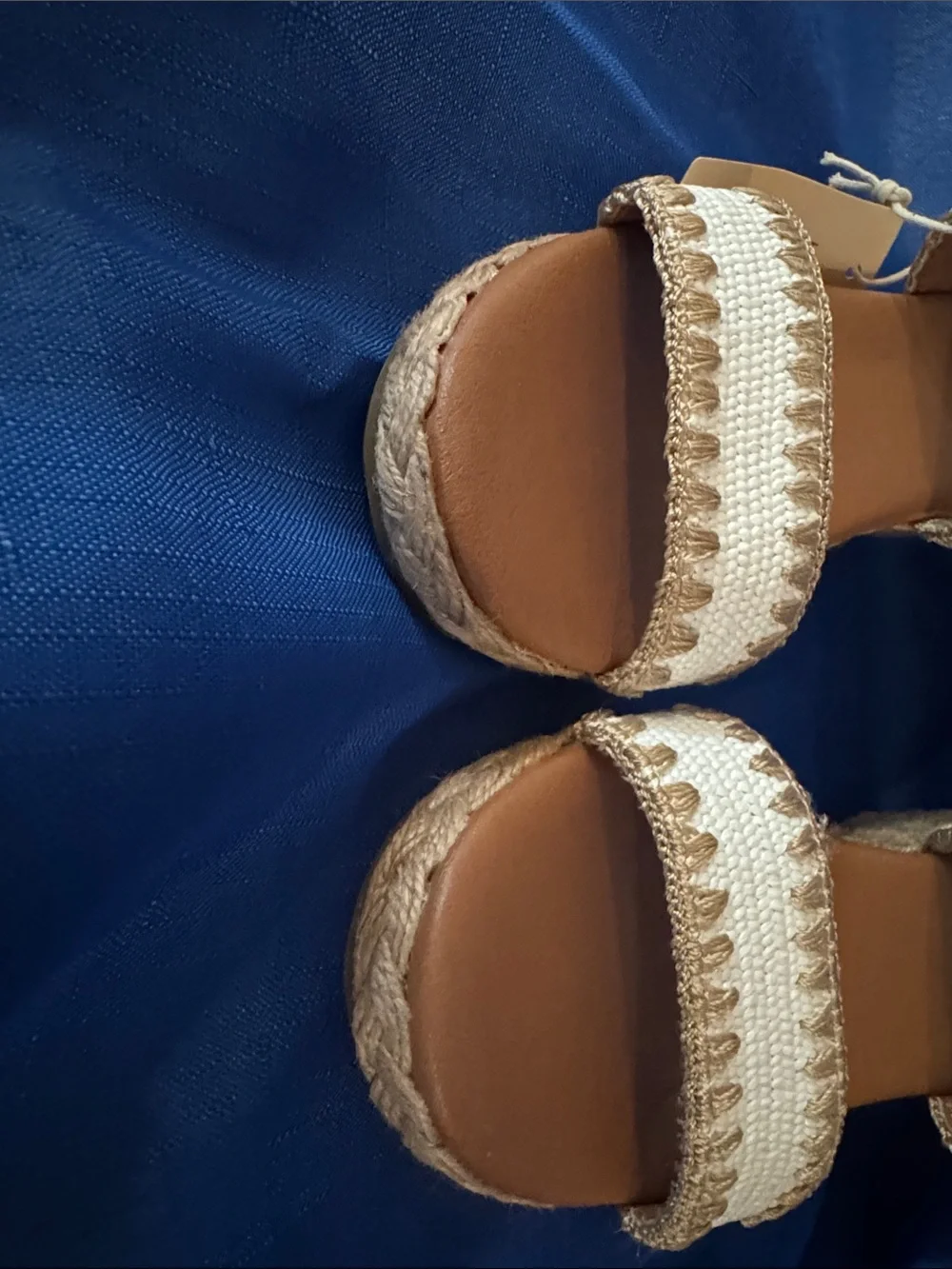 Tommy Bahama nwt tommy